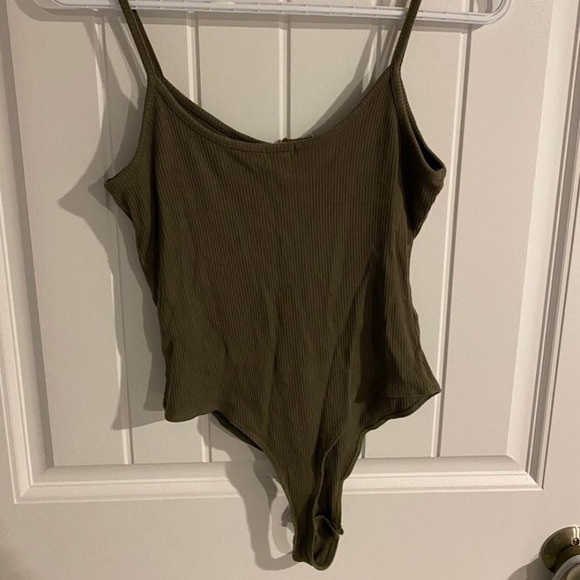 Green Bodysuit - Picture 2 of 2